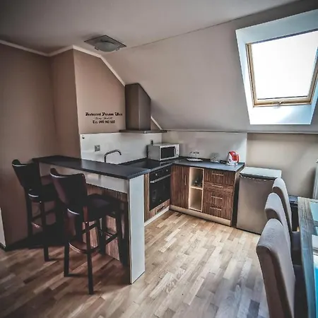 Πανσιόν Restaurant Pansion Wien Cierny Brod