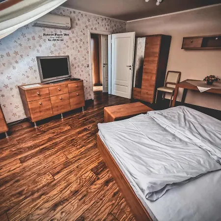 Restaurant Pansion Wien Cierny Brod