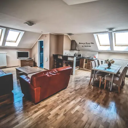 Restaurant Pansion Wien Cierny Brod